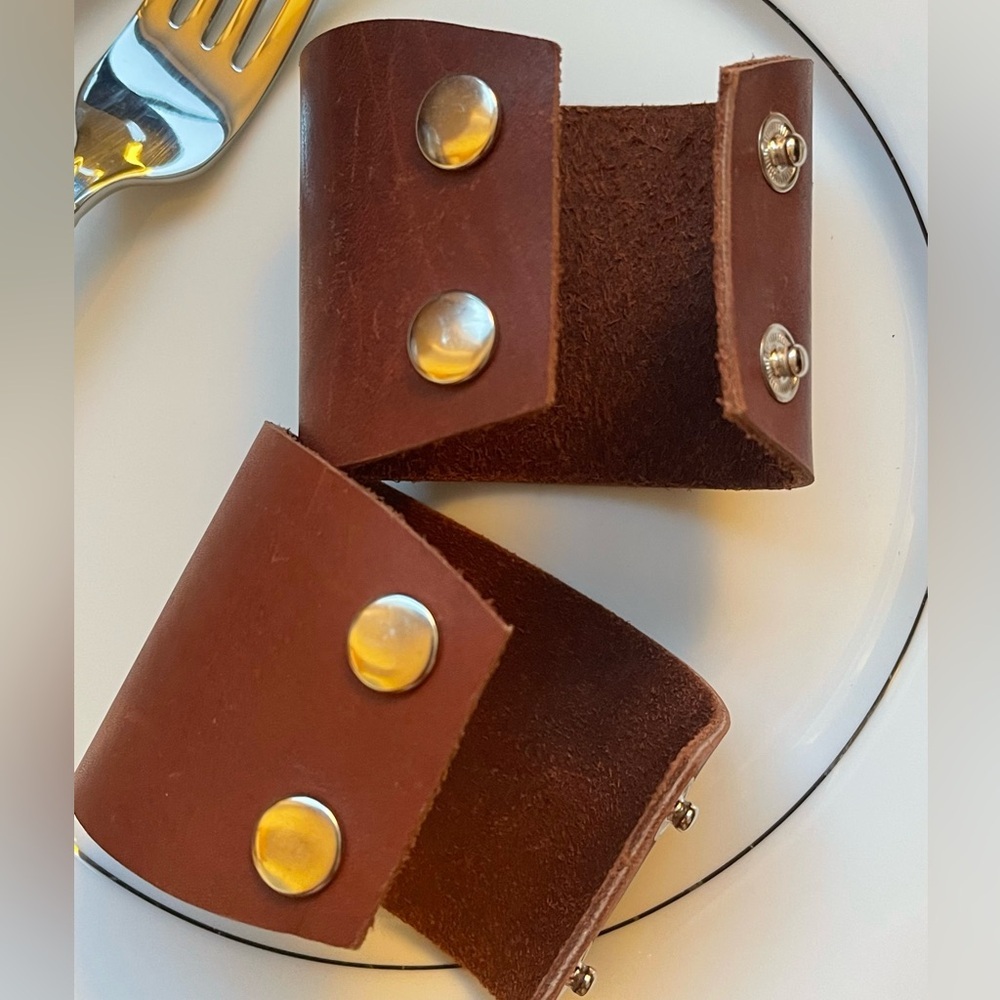 Leather Set of 2 Napkin Holders with Silver Buttons Made in India NEW